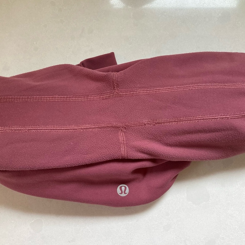 Align Pant, So Merlot 25” - Picture 8 of 8